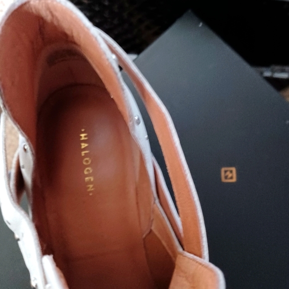 Booties - Picture 3 of 5